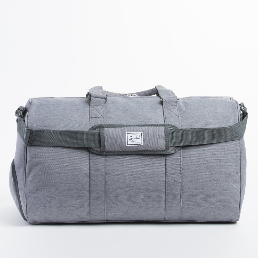 Herschel Supply Novel 42.5L Duffel